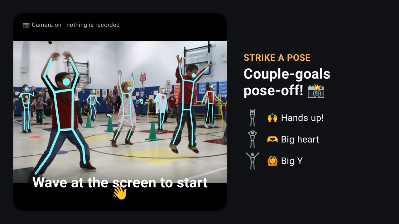 Lobby: Wave at the screen to start, with the three poses listed.